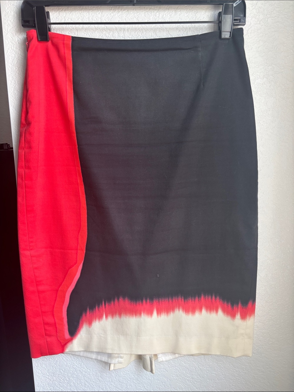 Elie Tahari Black and Cream Trim Skirt